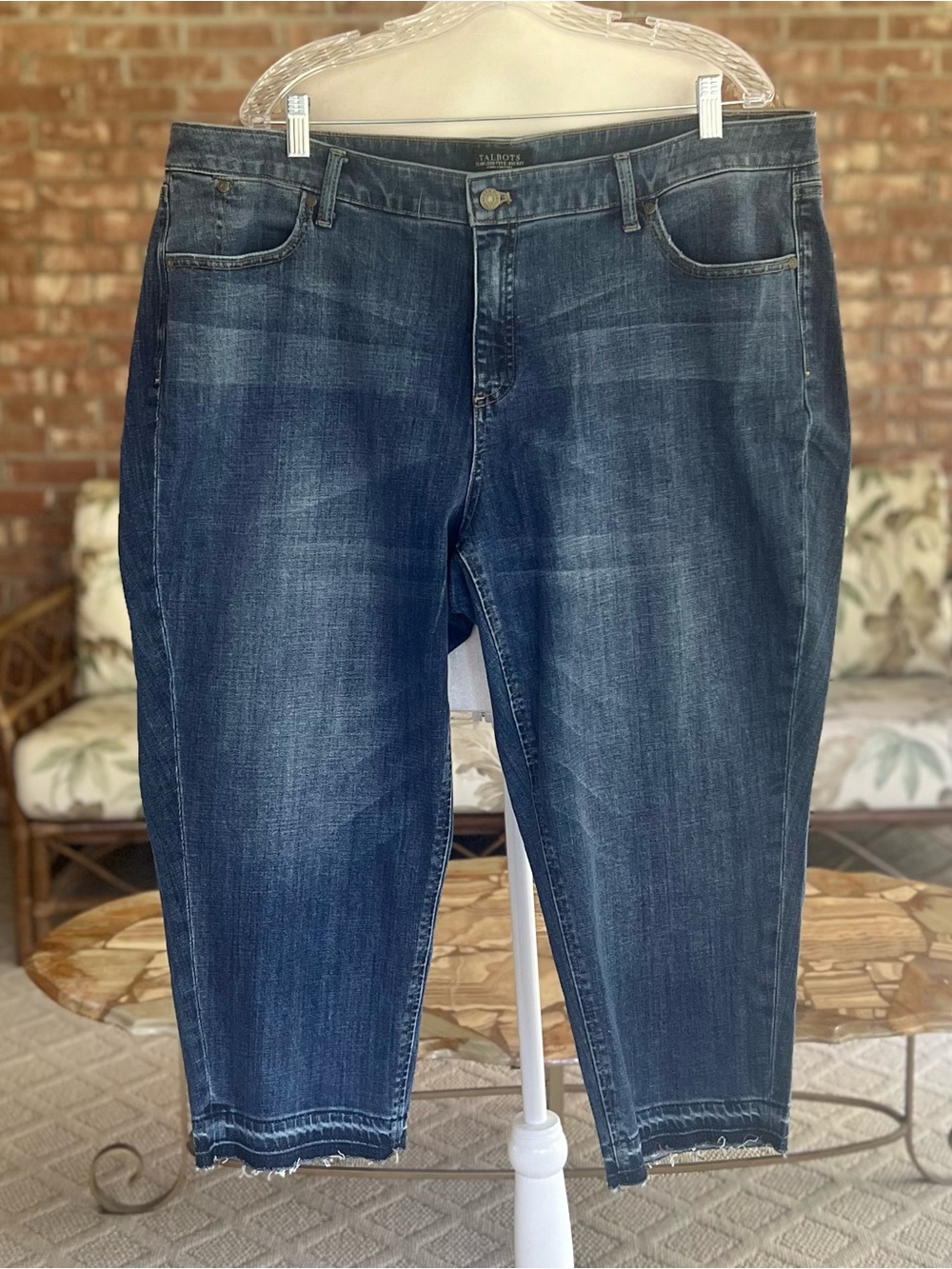 Talbots Jeans Flawless Five-Pocket Blue Slimming Cropped Raw Hem 22WP NWT